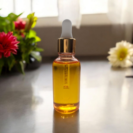 Hydrating Face Serum: A Natural Glow with Jojoba Oil, Vitamin E, and Ylang Ylang Essential Oil